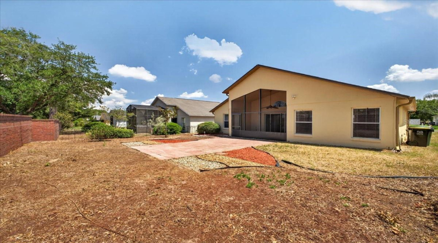 DAVENPORT, Florida 33896, 3 Bedrooms Bedrooms, ,2 BathroomsBathrooms,Residential,For Sale,KNIGHTSBRIDGE,0,MFRTB8511909