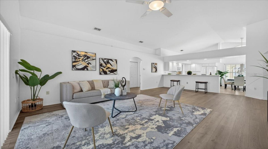 DAVENPORT, Florida 33896, 3 Bedrooms Bedrooms, ,2 BathroomsBathrooms,Residential,For Sale,KNIGHTSBRIDGE,0,MFRTB8511909