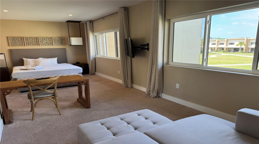KISSIMMEE, Florida 34747, 4 Bedrooms Bedrooms, ,4 BathroomsBathrooms,Residential,For Sale,ROCKEFELLER,0,MFRA4693987