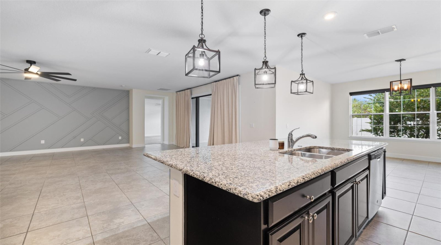 KISSIMMEE, Florida 34746, 4 Bedrooms Bedrooms, ,4 BathroomsBathrooms,Residential,For Sale,REDFIN,0,MFRS5150540