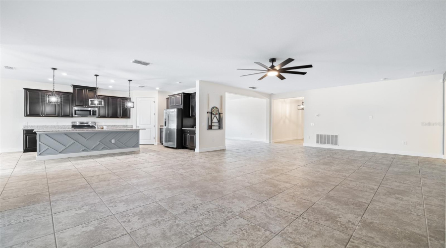 KISSIMMEE, Florida 34746, 4 Bedrooms Bedrooms, ,4 BathroomsBathrooms,Residential,For Sale,REDFIN,0,MFRS5150540