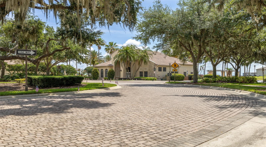 KISSIMMEE, Florida 34746, 4 Bedrooms Bedrooms, ,4 BathroomsBathrooms,Residential,For Sale,REDFIN,0,MFRS5150540