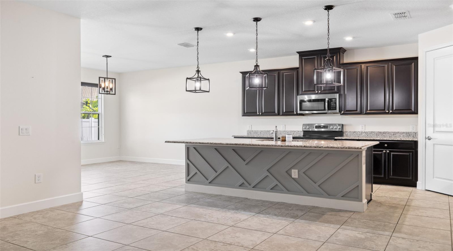 KISSIMMEE, Florida 34746, 4 Bedrooms Bedrooms, ,4 BathroomsBathrooms,Residential,For Sale,REDFIN,0,MFRS5150540