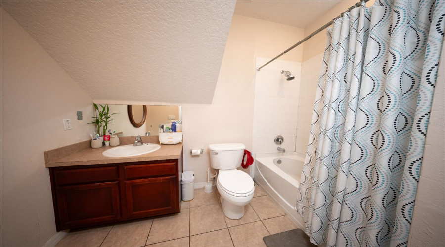 KISSIMMEE, Florida 34747, 6 Bedrooms Bedrooms, ,5 BathroomsBathrooms,Residential,For Sale,ACADIA ESTATES,0,MFRS5150553