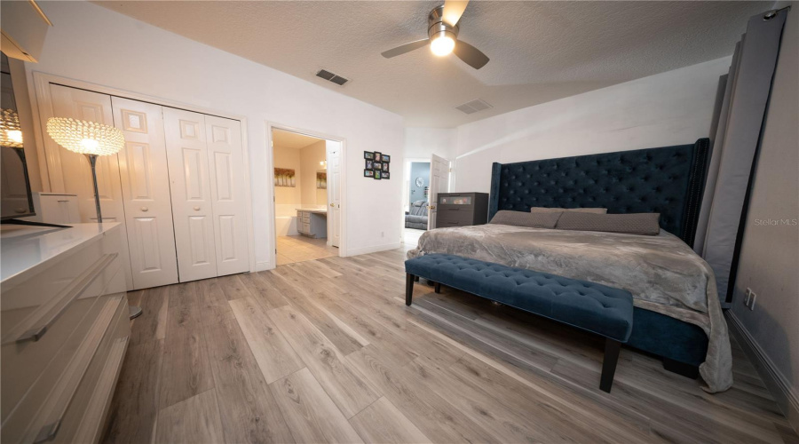 KISSIMMEE, Florida 34747, 6 Bedrooms Bedrooms, ,5 BathroomsBathrooms,Residential,For Sale,ACADIA ESTATES,0,MFRS5150553