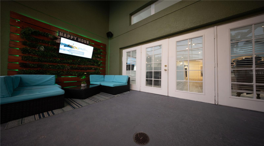 KISSIMMEE, Florida 34747, 6 Bedrooms Bedrooms, ,5 BathroomsBathrooms,Residential,For Sale,ACADIA ESTATES,0,MFRS5150553