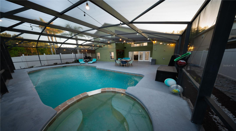 KISSIMMEE, Florida 34747, 6 Bedrooms Bedrooms, ,5 BathroomsBathrooms,Residential,For Sale,ACADIA ESTATES,0,MFRS5150553