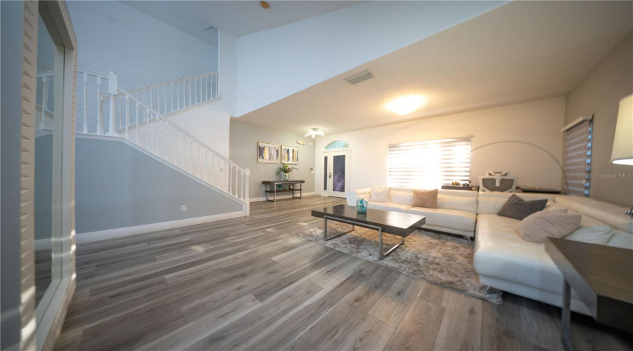 KISSIMMEE, Florida 34747, 6 Bedrooms Bedrooms, ,5 BathroomsBathrooms,Residential,For Sale,ACADIA ESTATES,0,MFRS5150553