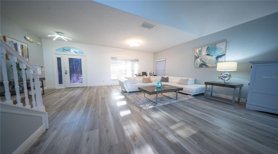 KISSIMMEE, Florida 34747, 6 Bedrooms Bedrooms, ,5 BathroomsBathrooms,Residential,For Sale,ACADIA ESTATES,0,MFRS5150553