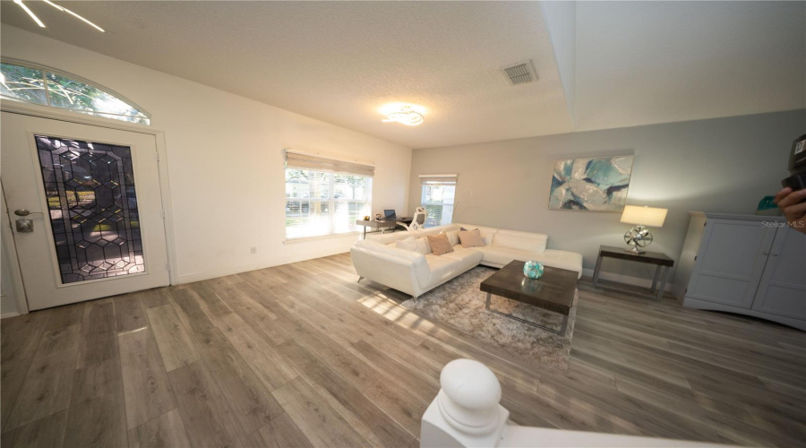 KISSIMMEE, Florida 34747, 6 Bedrooms Bedrooms, ,5 BathroomsBathrooms,Residential,For Sale,ACADIA ESTATES,0,MFRS5150553