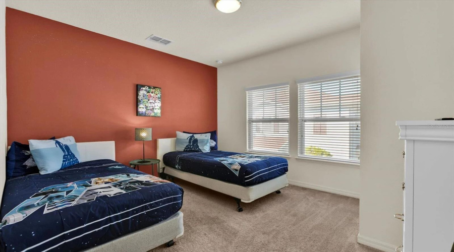 KISSIMMEE, Florida 34747, 4 Bedrooms Bedrooms, ,3 BathroomsBathrooms,Residential,For Sale,GOLD,0,MFRO6410198