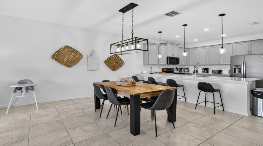 DAVENPORT, Florida 33896, 3 Bedrooms Bedrooms, ,2 BathroomsBathrooms,Residential,For Sale,SPLASH SHOT PLACE,0,MFRO6410663