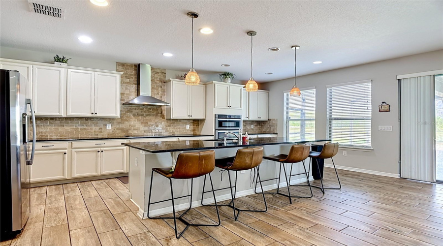 KISSIMMEE, Florida 34746, 4 Bedrooms Bedrooms, ,2 BathroomsBathrooms,Residential,For Sale,RIVERGLEN,0,MFRO6410691
