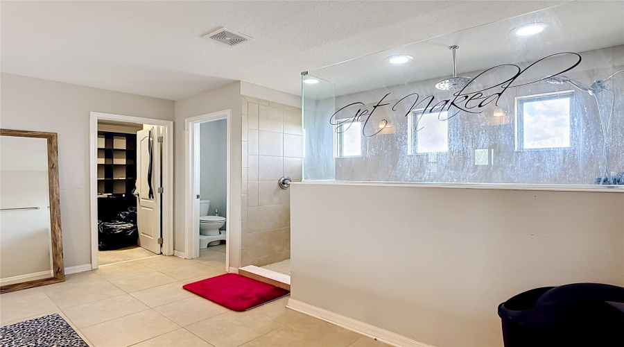 KISSIMMEE, Florida 34746, 4 Bedrooms Bedrooms, ,2 BathroomsBathrooms,Residential,For Sale,RIVERGLEN,0,MFRO6410691