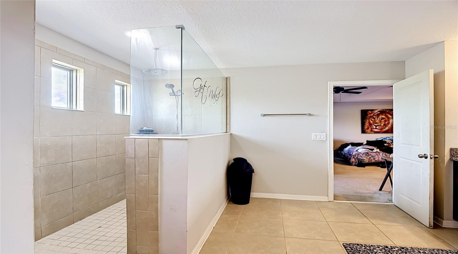 KISSIMMEE, Florida 34746, 4 Bedrooms Bedrooms, ,2 BathroomsBathrooms,Residential,For Sale,RIVERGLEN,0,MFRO6410691