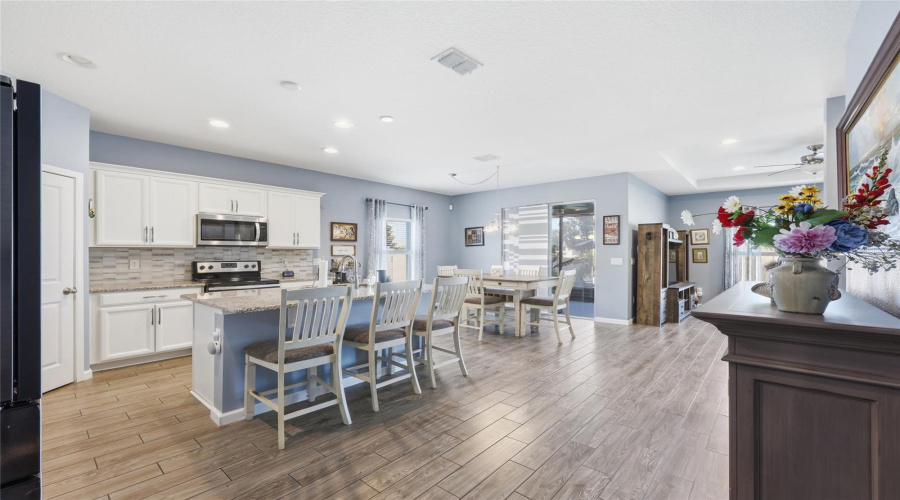 Kitchen/Dining