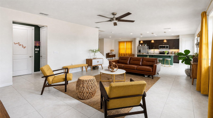 DAVENPORT, Florida 33837, 3 Bedrooms Bedrooms, ,2 BathroomsBathrooms,Residential,For Sale,BUCHANNAN,0,MFRO6410662