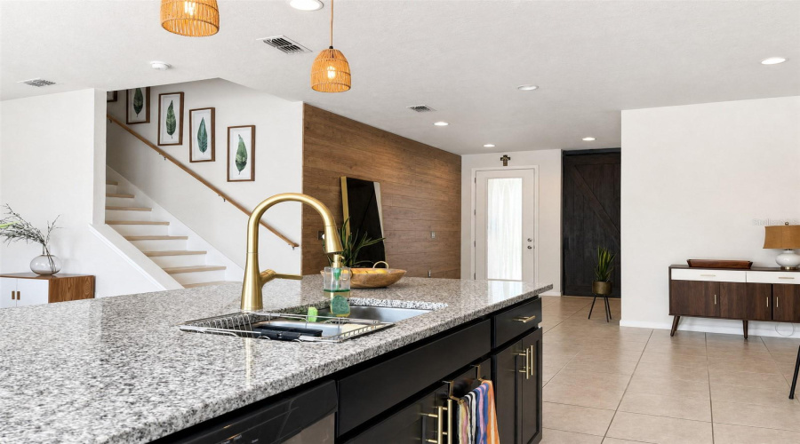 DAVENPORT, Florida 33837, 3 Bedrooms Bedrooms, ,2 BathroomsBathrooms,Residential,For Sale,BUCHANNAN,0,MFRO6410662
