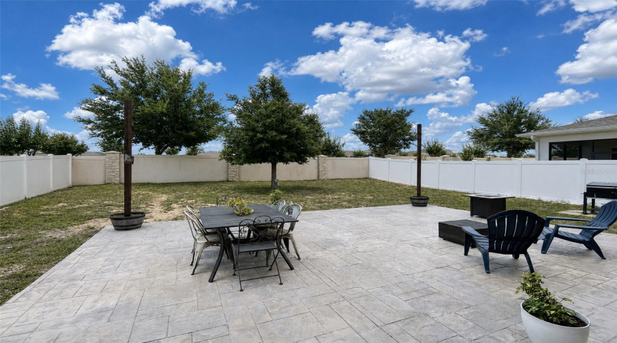 DAVENPORT, Florida 33837, 3 Bedrooms Bedrooms, ,2 BathroomsBathrooms,Residential,For Sale,BUCHANNAN,0,MFRO6410662