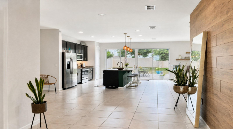 DAVENPORT, Florida 33837, 3 Bedrooms Bedrooms, ,2 BathroomsBathrooms,Residential,For Sale,BUCHANNAN,0,MFRO6410662