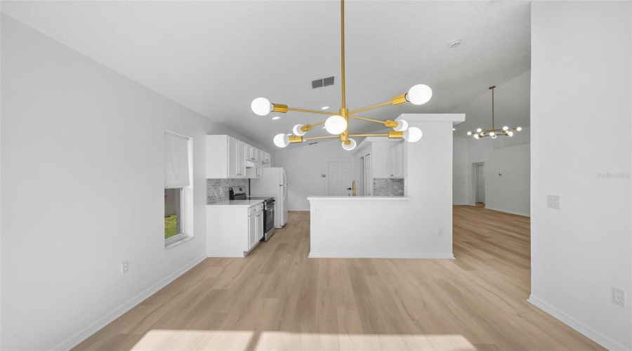 KISSIMMEE, Florida 34746, 4 Bedrooms Bedrooms, ,2 BathroomsBathrooms,Residential,For Sale,KEPPEL,0,MFRO6410160
