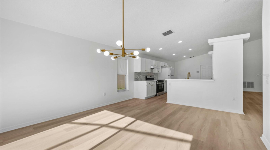 KISSIMMEE, Florida 34746, 4 Bedrooms Bedrooms, ,2 BathroomsBathrooms,Residential,For Sale,KEPPEL,0,MFRO6410160