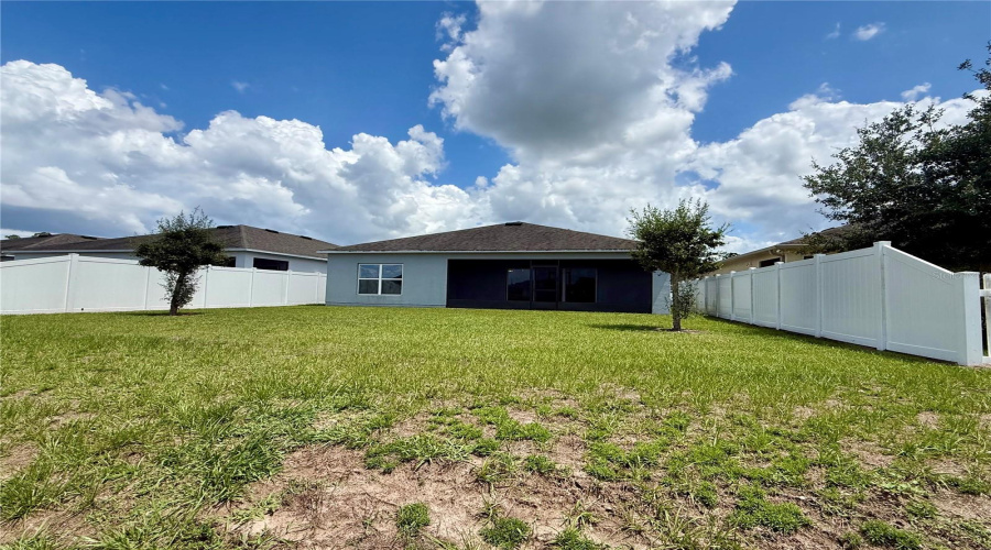 KISSIMMEE, Florida 34746, 3 Bedrooms Bedrooms, ,2 BathroomsBathrooms,Residential,For Sale,LAKE RUSSELL,0,MFRO6410072