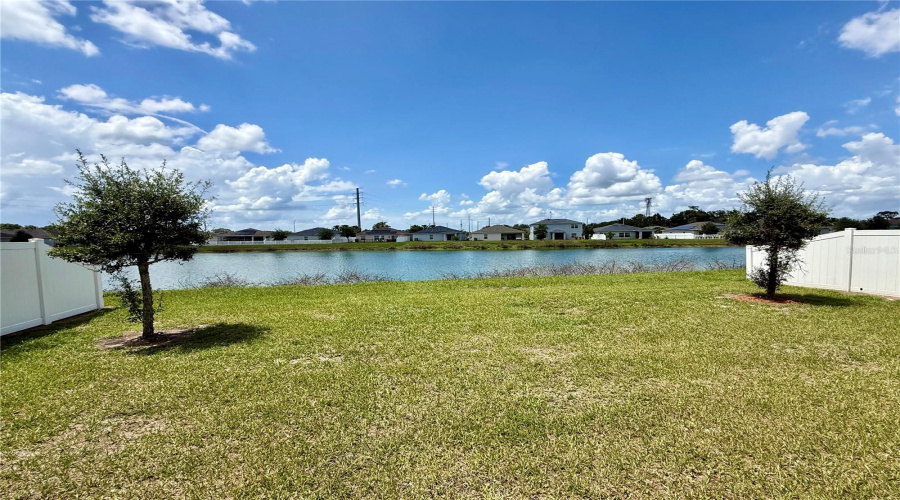 KISSIMMEE, Florida 34746, 3 Bedrooms Bedrooms, ,2 BathroomsBathrooms,Residential,For Sale,LAKE RUSSELL,0,MFRO6410072