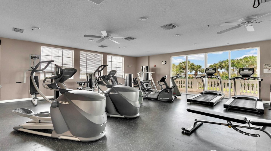 ORLANDO, Florida 32836, 3 Bedrooms Bedrooms, ,2 BathroomsBathrooms,Residential,For Sale,THE ESPLANADE,0,MFRO6410736