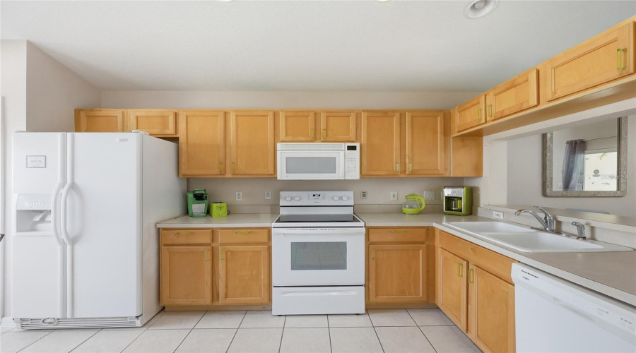 DAVENPORT, Florida 33897, 3 Bedrooms Bedrooms, ,2 BathroomsBathrooms,Residential,For Sale,TROON,0,MFRO6402595