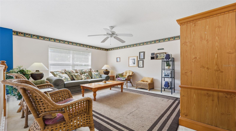 DAVENPORT, Florida 33897, 3 Bedrooms Bedrooms, ,2 BathroomsBathrooms,Residential,For Sale,TROON,0,MFRO6402595