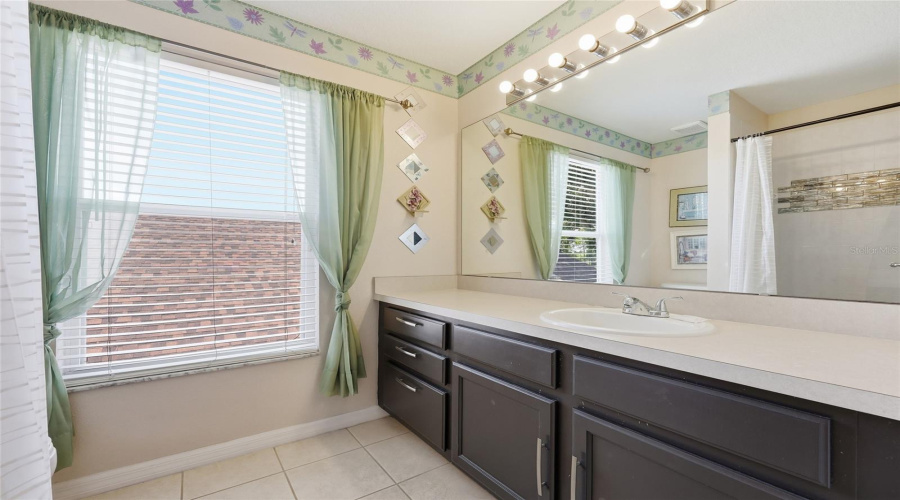 DAVENPORT, Florida 33897, 3 Bedrooms Bedrooms, ,2 BathroomsBathrooms,Residential,For Sale,TROON,0,MFRO6402595