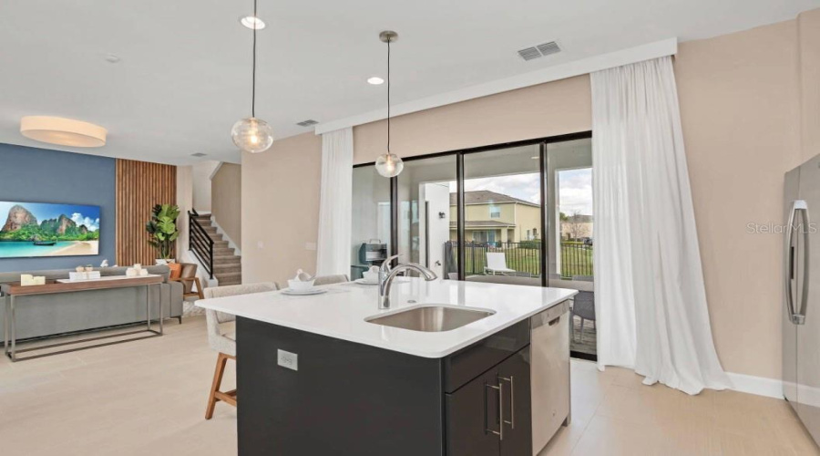 DAVENPORT, Florida 33896, 5 Bedrooms Bedrooms, ,4 BathroomsBathrooms,Residential,For Sale,VILLA DOMANI,0,MFRO6407706