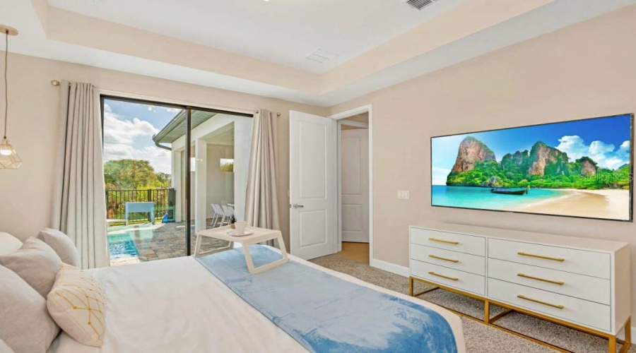 DAVENPORT, Florida 33896, 5 Bedrooms Bedrooms, ,4 BathroomsBathrooms,Residential,For Sale,VILLA DOMANI,0,MFRO6407706