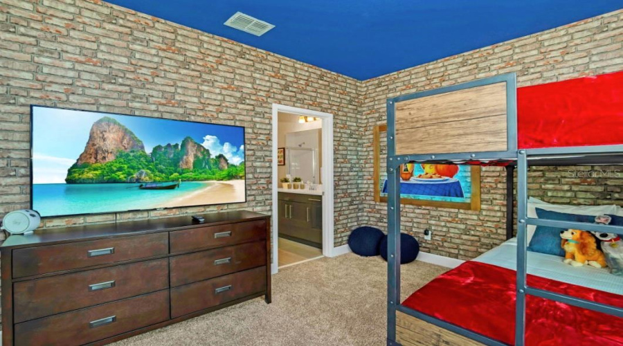 DAVENPORT, Florida 33896, 5 Bedrooms Bedrooms, ,4 BathroomsBathrooms,Residential,For Sale,VILLA DOMANI,0,MFRO6407706