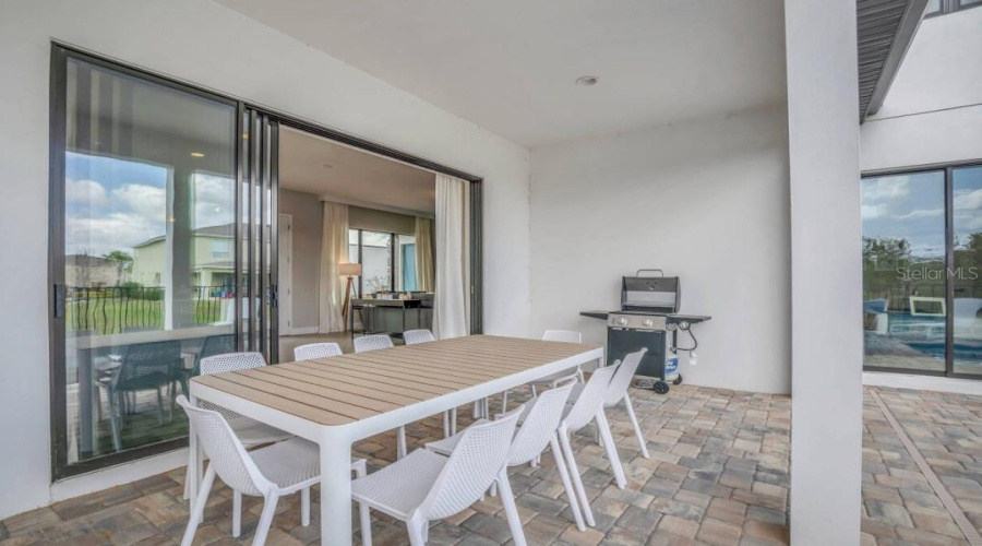 DAVENPORT, Florida 33896, 5 Bedrooms Bedrooms, ,4 BathroomsBathrooms,Residential,For Sale,VILLA DOMANI,0,MFRO6407706
