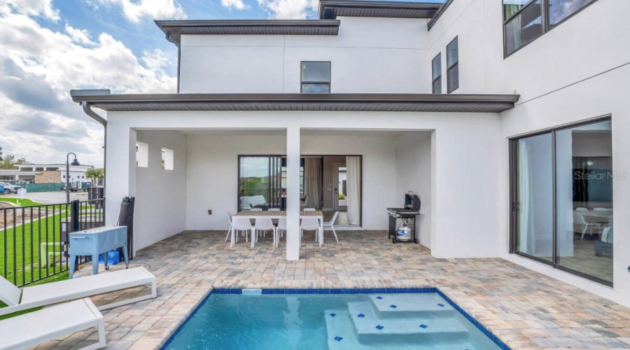 DAVENPORT, Florida 33896, 5 Bedrooms Bedrooms, ,4 BathroomsBathrooms,Residential,For Sale,VILLA DOMANI,0,MFRO6407706