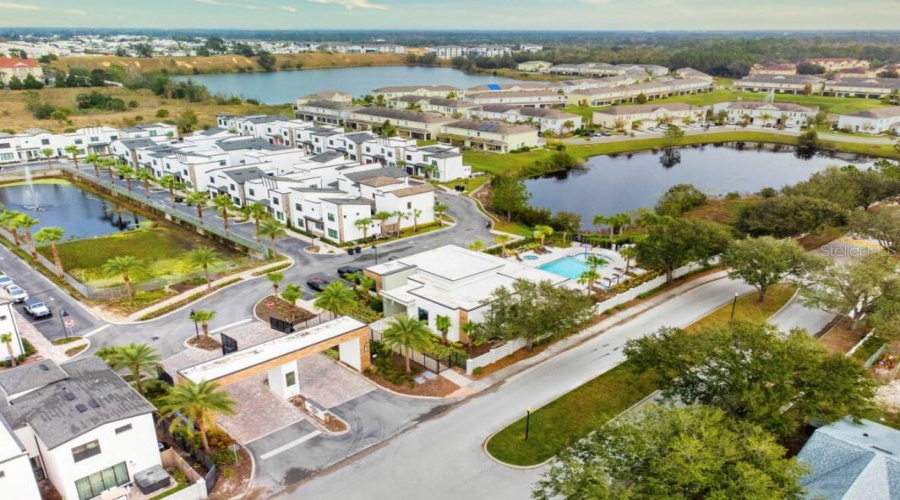 DAVENPORT, Florida 33896, 5 Bedrooms Bedrooms, ,4 BathroomsBathrooms,Residential,For Sale,VILLA DOMANI,0,MFRO6407706