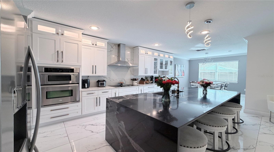 ORLANDO, Florida 32836, 4 Bedrooms Bedrooms, ,2 BathroomsBathrooms,Residential,For Sale,TATARA,0,MFRO6408450