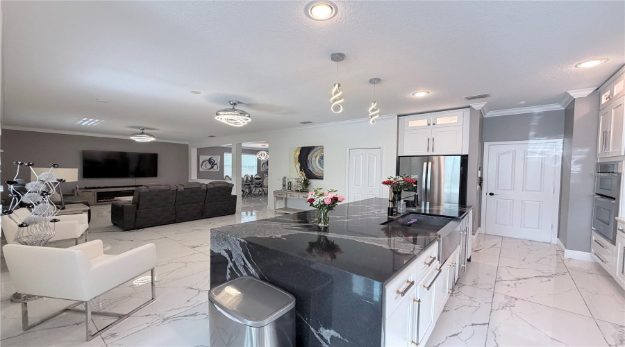 ORLANDO, Florida 32836, 4 Bedrooms Bedrooms, ,2 BathroomsBathrooms,Residential,For Sale,TATARA,0,MFRO6408450