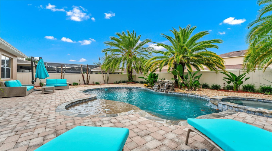 ORLANDO, Florida 32836, 4 Bedrooms Bedrooms, ,2 BathroomsBathrooms,Residential,For Sale,TATARA,0,MFRO6408450
