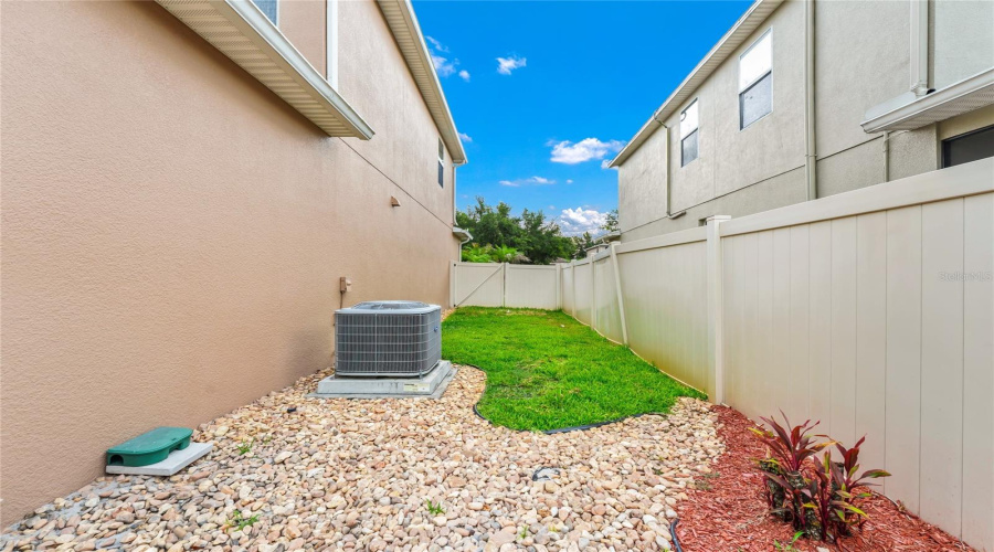 ORLANDO, Florida 32836, 4 Bedrooms Bedrooms, ,2 BathroomsBathrooms,Residential,For Sale,TATARA,0,MFRO6408450