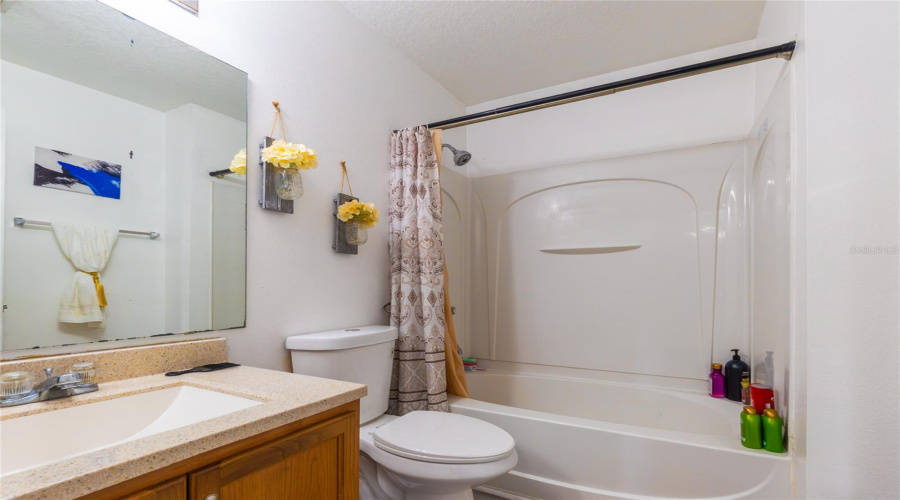 DAVENPORT, Florida 33897, 5 Bedrooms Bedrooms, ,3 BathroomsBathrooms,Residential,For Sale,BACOPA PASS,0,MFRS5150065