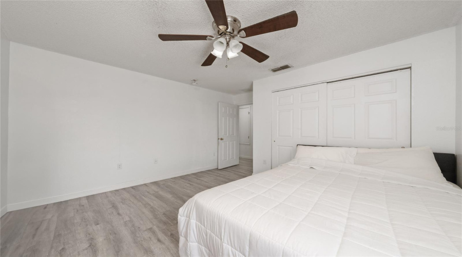 DAVENPORT, Florida 33897, 5 Bedrooms Bedrooms, ,3 BathroomsBathrooms,Residential,For Sale,BACOPA PASS,0,MFRS5150065