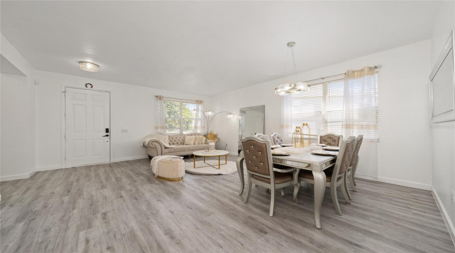 DAVENPORT, Florida 33897, 5 Bedrooms Bedrooms, ,3 BathroomsBathrooms,Residential,For Sale,BACOPA PASS,0,MFRS5150065