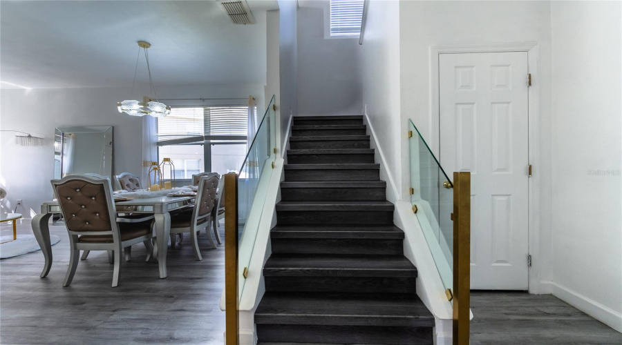 DAVENPORT, Florida 33897, 5 Bedrooms Bedrooms, ,3 BathroomsBathrooms,Residential,For Sale,BACOPA PASS,0,MFRS5150065