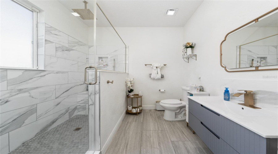 DAVENPORT, Florida 33897, 5 Bedrooms Bedrooms, ,3 BathroomsBathrooms,Residential,For Sale,BACOPA PASS,0,MFRS5150065