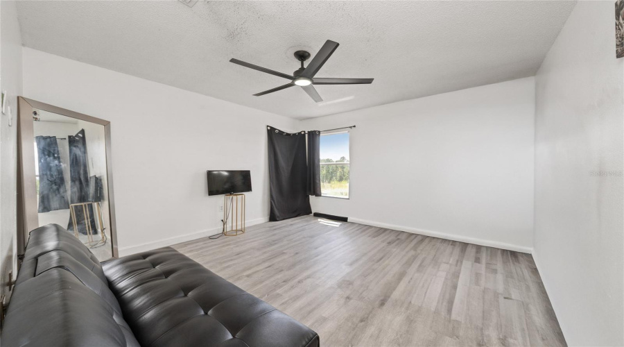 DAVENPORT, Florida 33897, 5 Bedrooms Bedrooms, ,3 BathroomsBathrooms,Residential,For Sale,BACOPA PASS,0,MFRS5150065