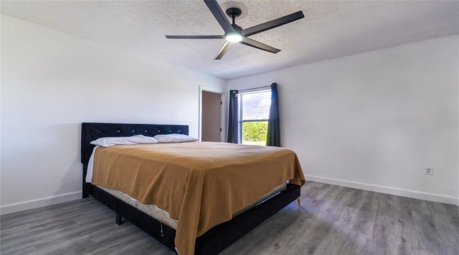 DAVENPORT, Florida 33897, 5 Bedrooms Bedrooms, ,3 BathroomsBathrooms,Residential,For Sale,BACOPA PASS,0,MFRS5150065