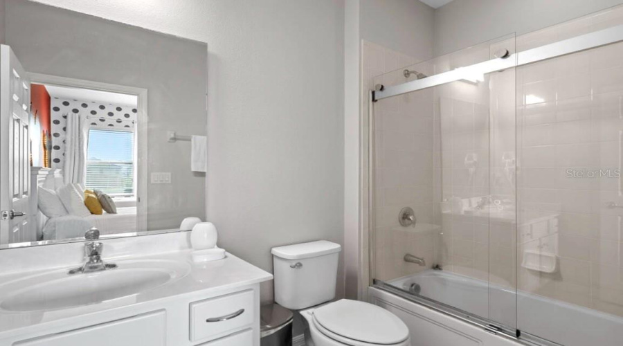 KISSIMMEE, Florida 34746, 8 Bedrooms Bedrooms, ,7 BathroomsBathrooms,Residential,For Sale,SHIVA,0,MFRO6407672